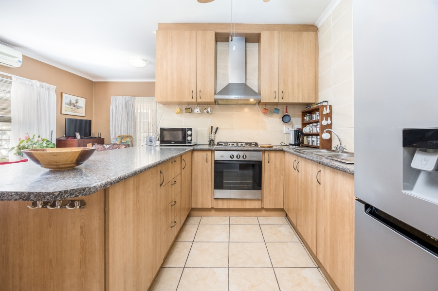 3 Bedroom Property for Sale in Vredelust Western Cape